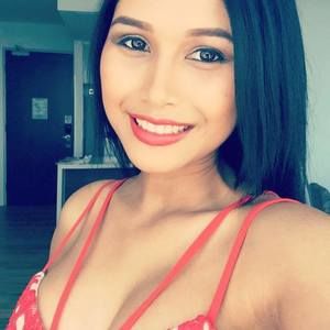 Meet your Posher, Alisha